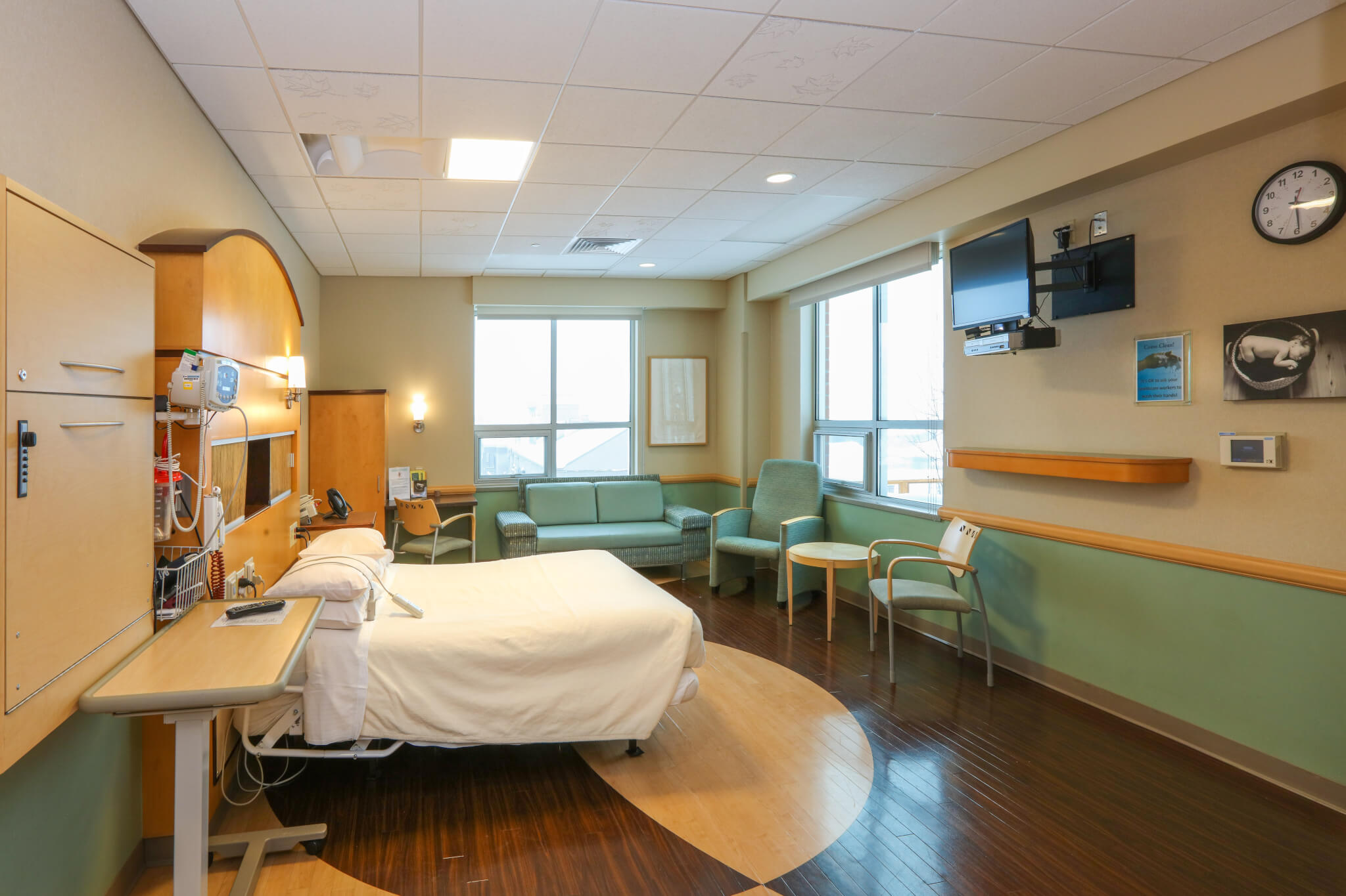 Aspen Valley Health’s Aspen Birth Center Patient Room