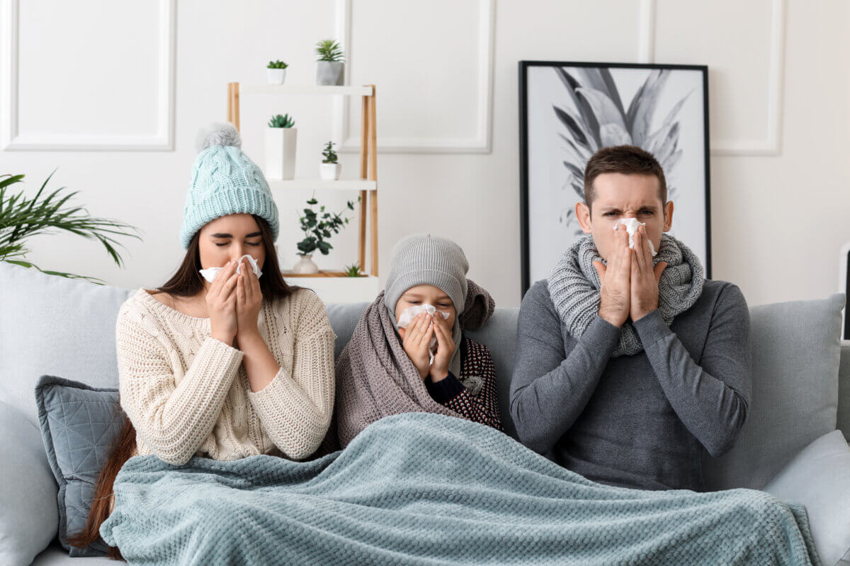 Handling Winter Bugs: Comparing RSV, COVID and Flu Symptoms