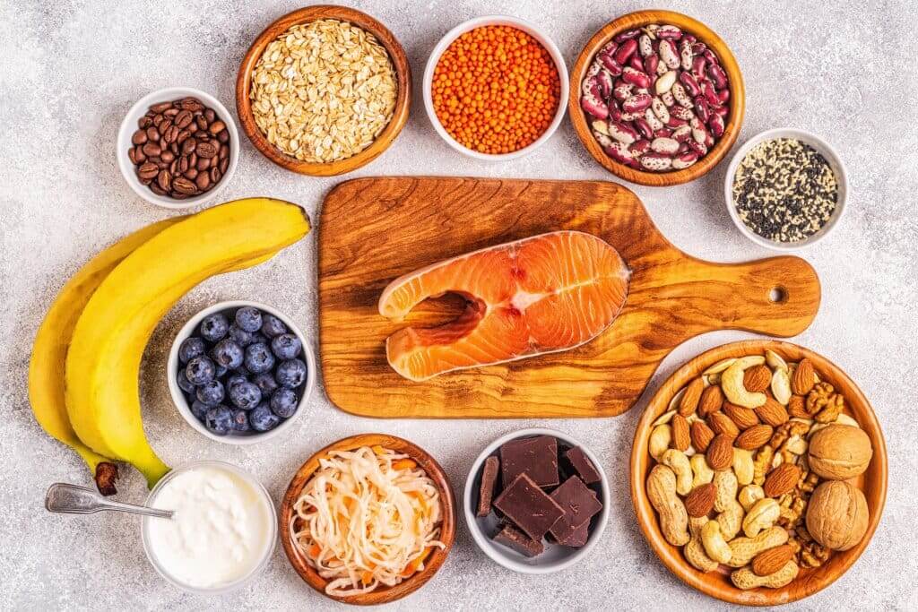 display of healthy foods that reduce the risks of having high LDL cholesterol and promote high HDL cholesterol