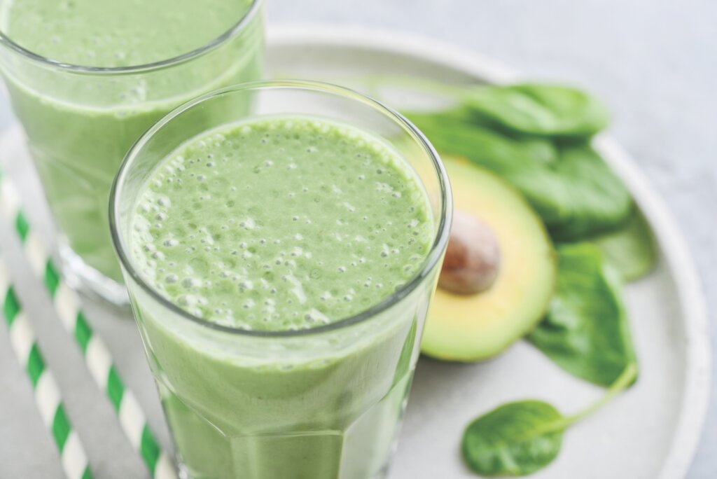 green electrolyte smoothie